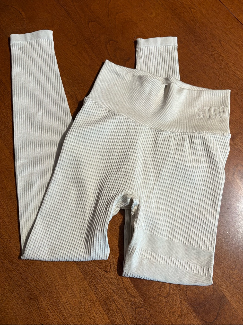 Seamless Ribbed High-Waist Leggings - Cream